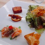 嶽 - 前菜とサラダ(オリジナルドレッシング)