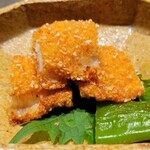 菅井 - 【揚げ物】鱧のおかき揚げ、万願寺とうがらし