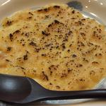 ら すとらあだ - 「焼き味噌」：じゃがいもの優しい甘味と
      微塵に切った玉ねぎの清涼感が、
      香り高く炙った味噌の中で次々と表情を覗かせて♪
      