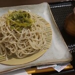 Sobadokoro Mishina - 金印のわさび、ねぎ、辛めのつゆ