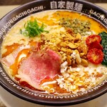 MENSHO - 和牛アーモンド担々麺