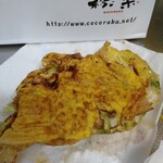 薄皮たい焼 粉こ楽 - お好みたい焼きの片面は玉子バージョン…お世辞にも見た目は鯛にみえない（笑）