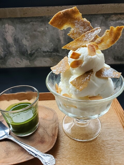 さろんぶるー 片原町 高松 ダイニングバー 食べログ