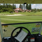 ロペ倶楽部 テラスレストラン - 18番からテラスレストランを望む②