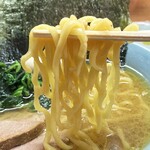 横濱ラーメン あさが家 - 麵リフト。