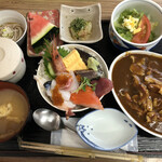 喰い処　弐七 - ハーフ&ハーフ定食（1,600円）