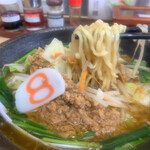 ８番らーめん - 太麺(ちょい太麺)
