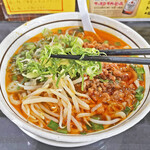 麺屋よしひで - たっぷり載ったネギ