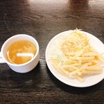 Yappari Suteki - サラダ、スープ