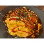 Meat＆Wine 肉酒場サルーテ - こだわり卵のふわとろオムライス¥1089 ★3.8
