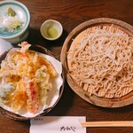 Teuchi Soba Taneya - 天付き盛りそば