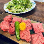 Kuroge Wagyuuto Tanto Harami Yakiniku Gorichan - 