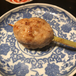 鳥匠 いし井 - つくね 塩
      →タレ派だった石井大将も最近は塩派気味の様子で…(^^)軟骨の食感を程良く楽しめるつくねは好きです！