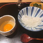 鳥匠 いし井 - 烏骨鶏のTKG