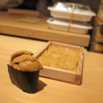 鮨 尚充 - 富夫雲丹　唐津の井上富夫さんが15メートルの深さで獲った赤雲丹の最高峰