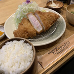 Buta Niku Semmon Ten Tonkatsu Nori - 