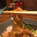 麺屋 龍丸 - 麺リフト