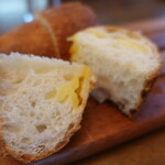 Buranjeri Avoronte - チーズフランスの断面