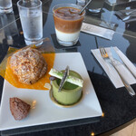 ル ミュゼ ドゥ アッシュ - プレート　小菓子付き