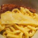 うどん屋 椀白 - 釜玉バター厚切りベーコン（一反もめん）