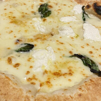 パージナ イタリアン ファイアワークス プラス カフェ ～薪焼きイタリアンとワイン～ - 