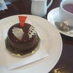 パティスリー ラプラス - 洋梨のチョコケーキ