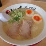 長浜ナンバーワン - 煮たまごラーメン