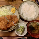 とんかつ 大吉 - ジャンボロースカツ定食¥1300(ライス大盛または半ライスおかわりOK)