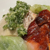 筑紫樓 銀座店 - たっぷりのネギが蒸し鶏によく合います