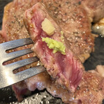 STEAK DINER M.BASE - ・リブアイ ステーキ 270g 2,130円/税込
・半ライス 110円/税込
・ワサビ サービス