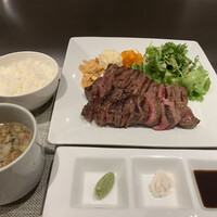 ステーキ＆ワイン シュバルージュ - 