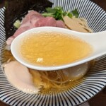 寿製麺 よしかわ - 穏やかなスープ