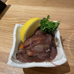 Tonkatsu Akari - ホタルイカの沖漬け　盛り良く、美味しかったですが、中心部分はまだシャーベット状でした。昼に頼む人はあんまりいないのかな。