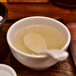 ローストビーフ大野 - 【黒毛和牛のローストビーフ丼定食@税込1,760円】牛テールスープ