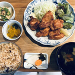 椿食堂 - 若鶏のからあげ定食