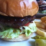 ブラザーズ 人形町本店 - ハンバーガーアップ