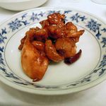 重慶飯店 - 鶏肉のカシューナッツ炒め