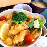 萬八屋 - 大アサリカリカリ丼