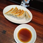 中国麺 青龍 - 焼き餃子　400円