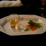ラ・プラージュ - 食前酒とマリネしたサーモンのマリアージュ  2012.10