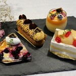 ラ・ブランシュ・ド・ラ・エ - 