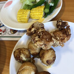 すたみな太郎 - ツレが持ってきたモノ、こんなん食べてたら腹膨れます