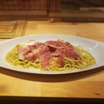 7FUKU - ペペロンチーノ パルマ産生ハムのせ