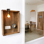 koyamame roastery - 入口からの見える店内の様子