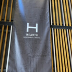 HEARTH SMOKED GRILL＆GALETTE - ビル入口│お店はホテルの2階に