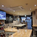 Hathor - 閉店間際の店内