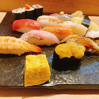 豊鮨 - このセットで税込1,000円は驚き！！