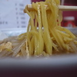 中華料理 集来 - 味噌ラーメンの麺アップ！！