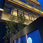 R1 TOKYO Bar&Restaurant - 