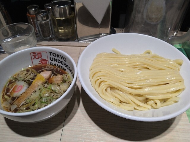 東京アンダーグラウンドラーメン 頑者 Tokyo Underground Ramen 頑者 池袋 つけ麺 食べログ 東京アンダーグラウンドラーメン 頑者 Tokyo Underground Ramen 頑者 池袋 つけ麺 食べログ
